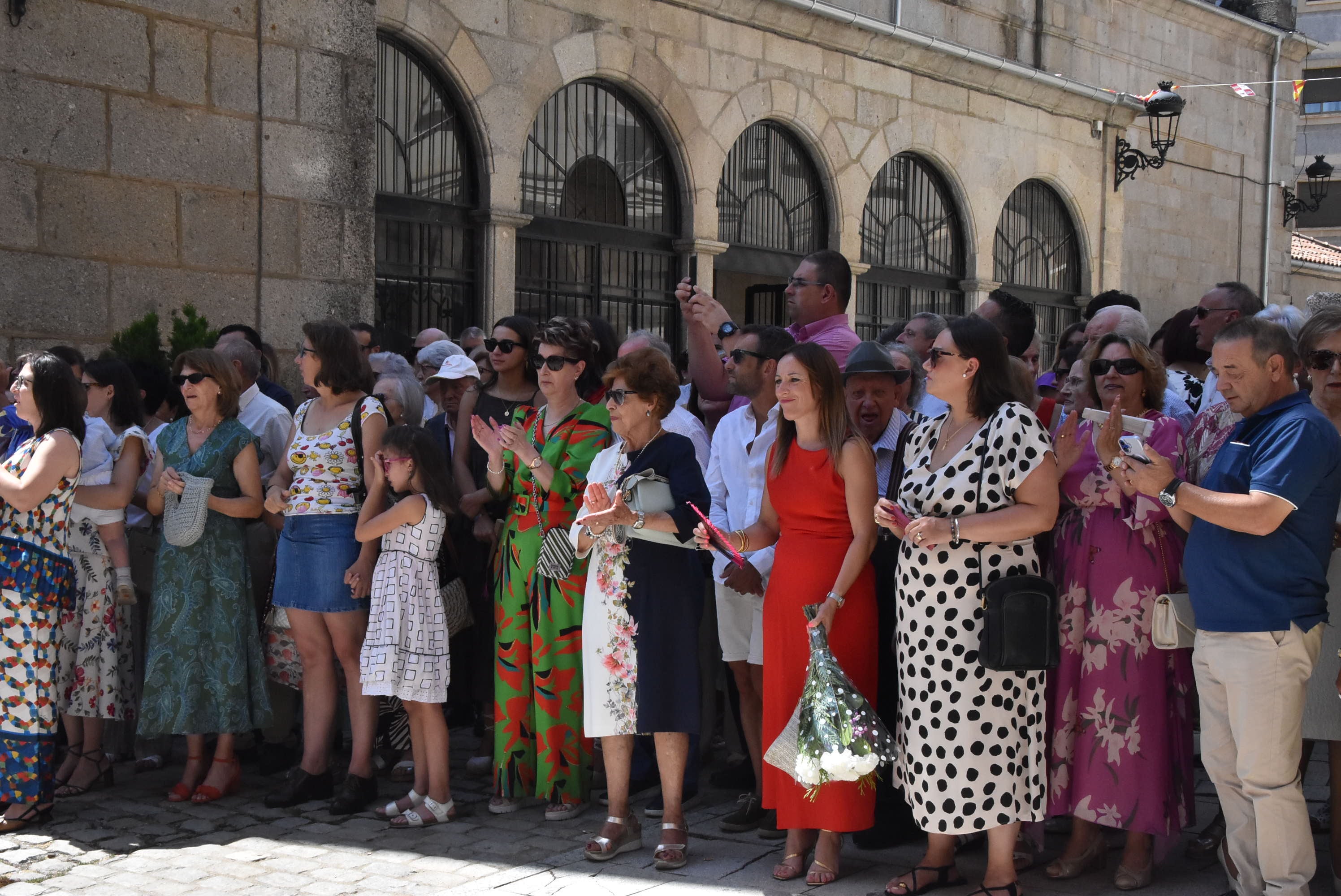 Guijuelo renueva su devoción con la Virgen de la Asunción en el día grande de sus fiestas