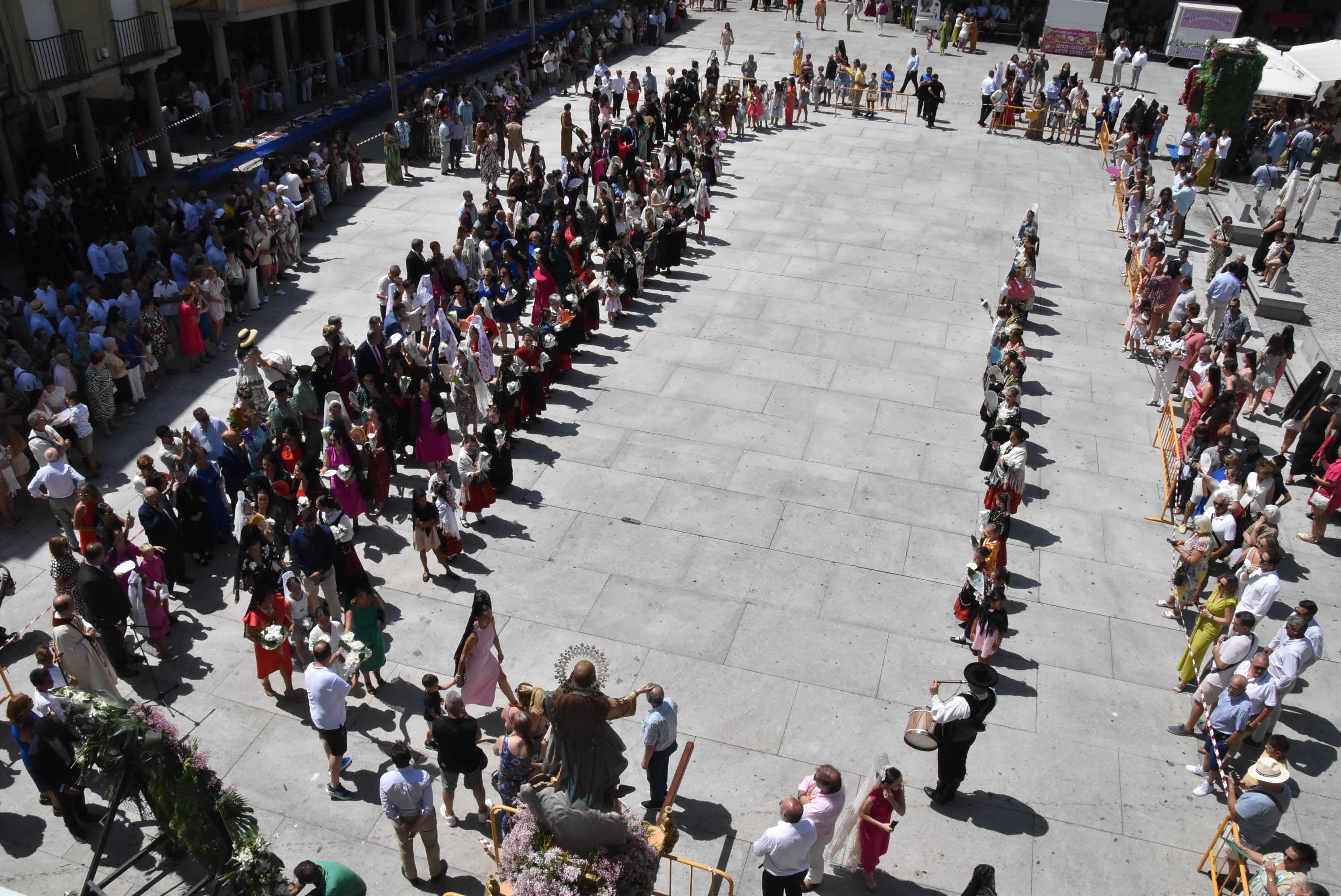 Guijuelo renueva su devoción con la Virgen de la Asunción en el día grande de sus fiestas