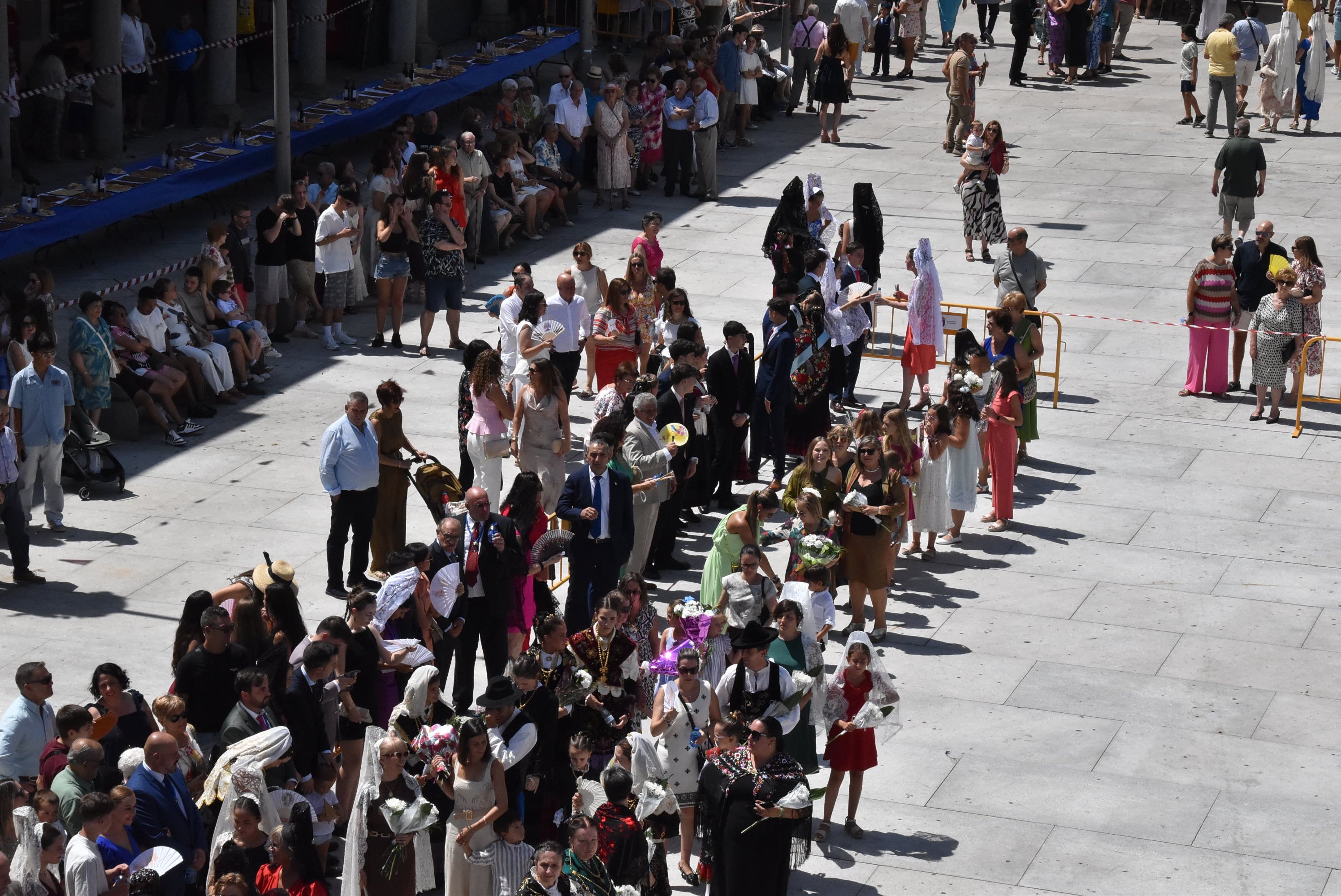 Guijuelo renueva su devoción con la Virgen de la Asunción en el día grande de sus fiestas