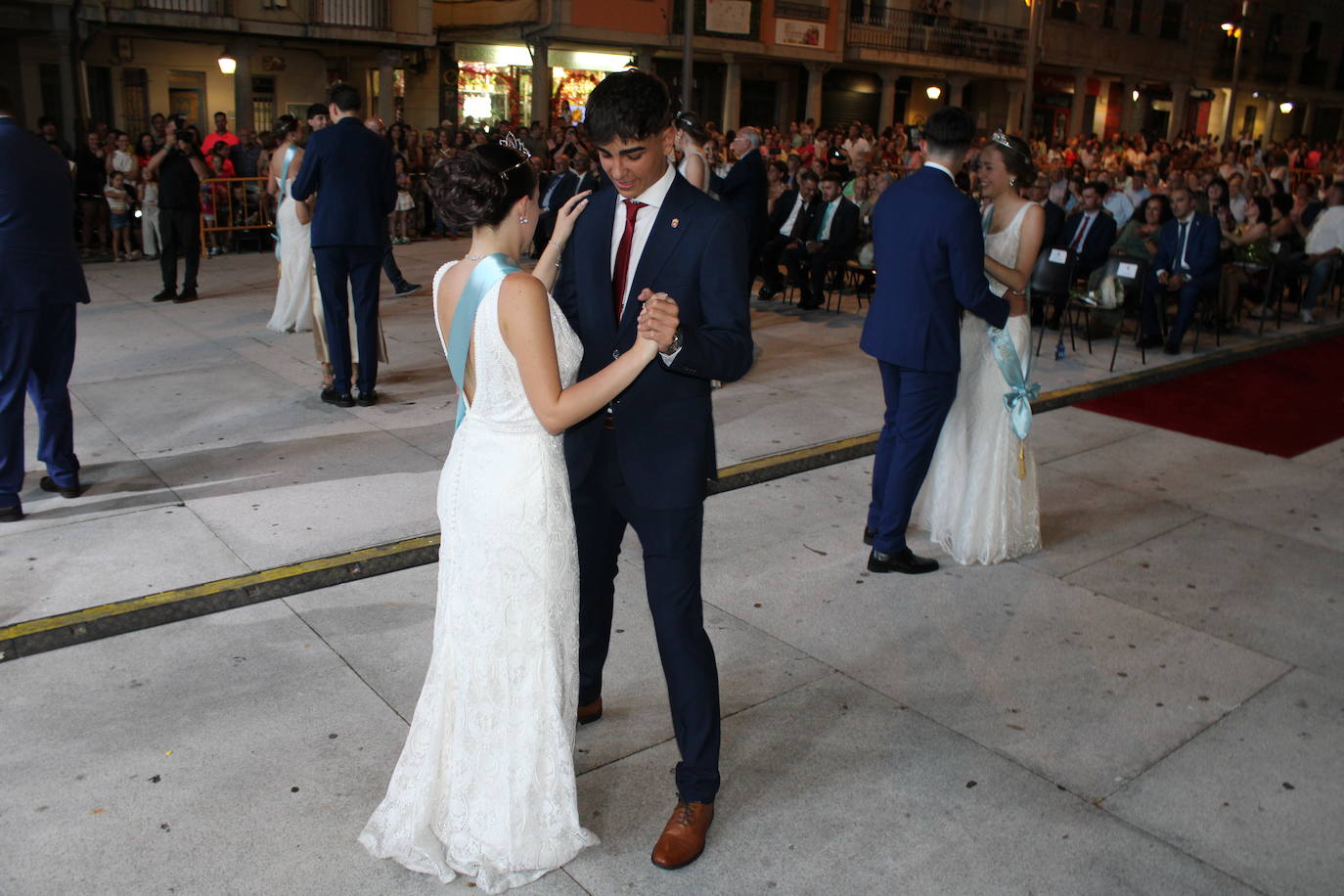 Estela Gómez Herreras, reina de las fiestas de Guijuelo 2025