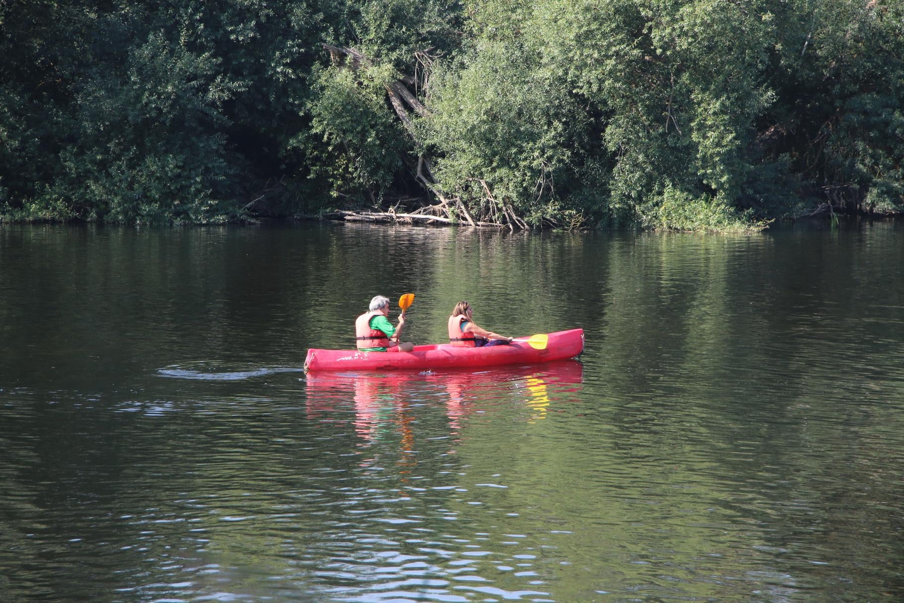 Villamayor de Armuña disfruta de las fiestas de verano con el río Tormes y la merienda de peñas