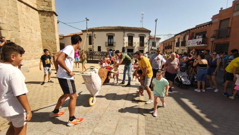 Multitudinario encierro infantil de Macotera