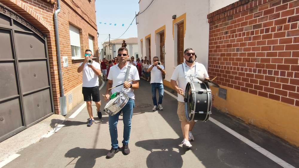 Procesión con San Roque en Cantalpino