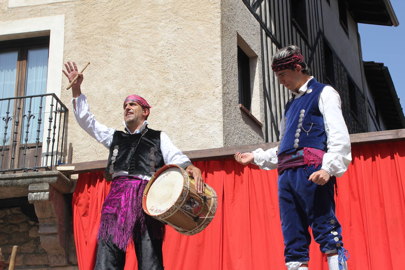 Los pecados vs. las virtudes: la Loa libra una batalla épica en La Alberca