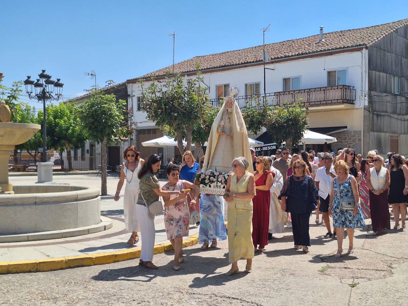 Sorihuela acompaña a la Virgen de la Asunción en su día de fiesta