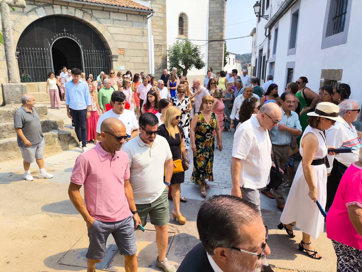 Ledrada vive una intensa jornada por San Roque