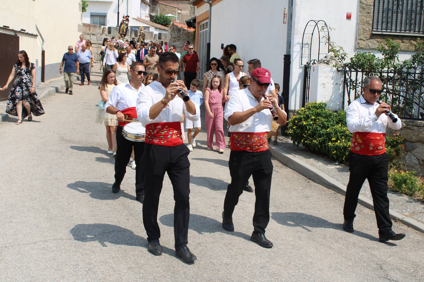 Espíritu festivo y solidario en Puente del Congosto