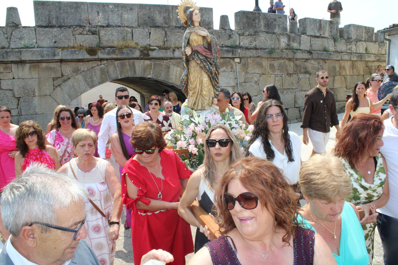 Espíritu festivo y solidario en Puente del Congosto
