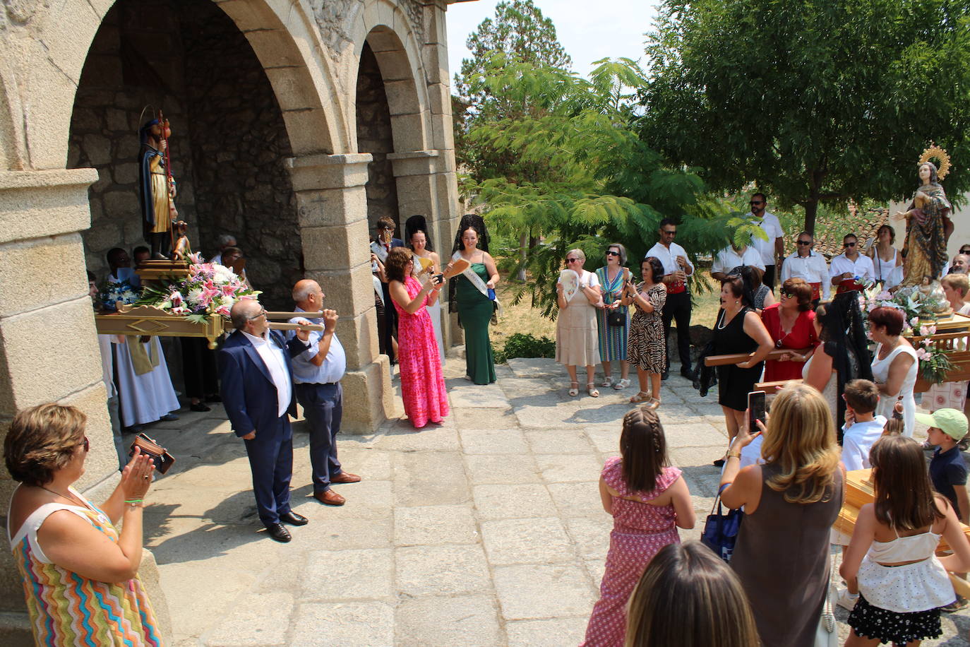 Espíritu festivo y solidario en Puente del Congosto