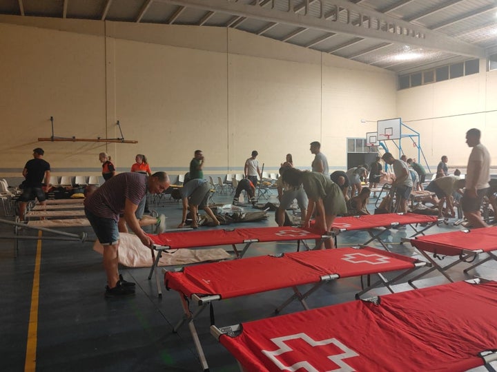 La noche más larga para los que huyeron del incendio y que fueron acogidos en Ledesma: &quot;La gente llegaba con muchos nervios&quot;