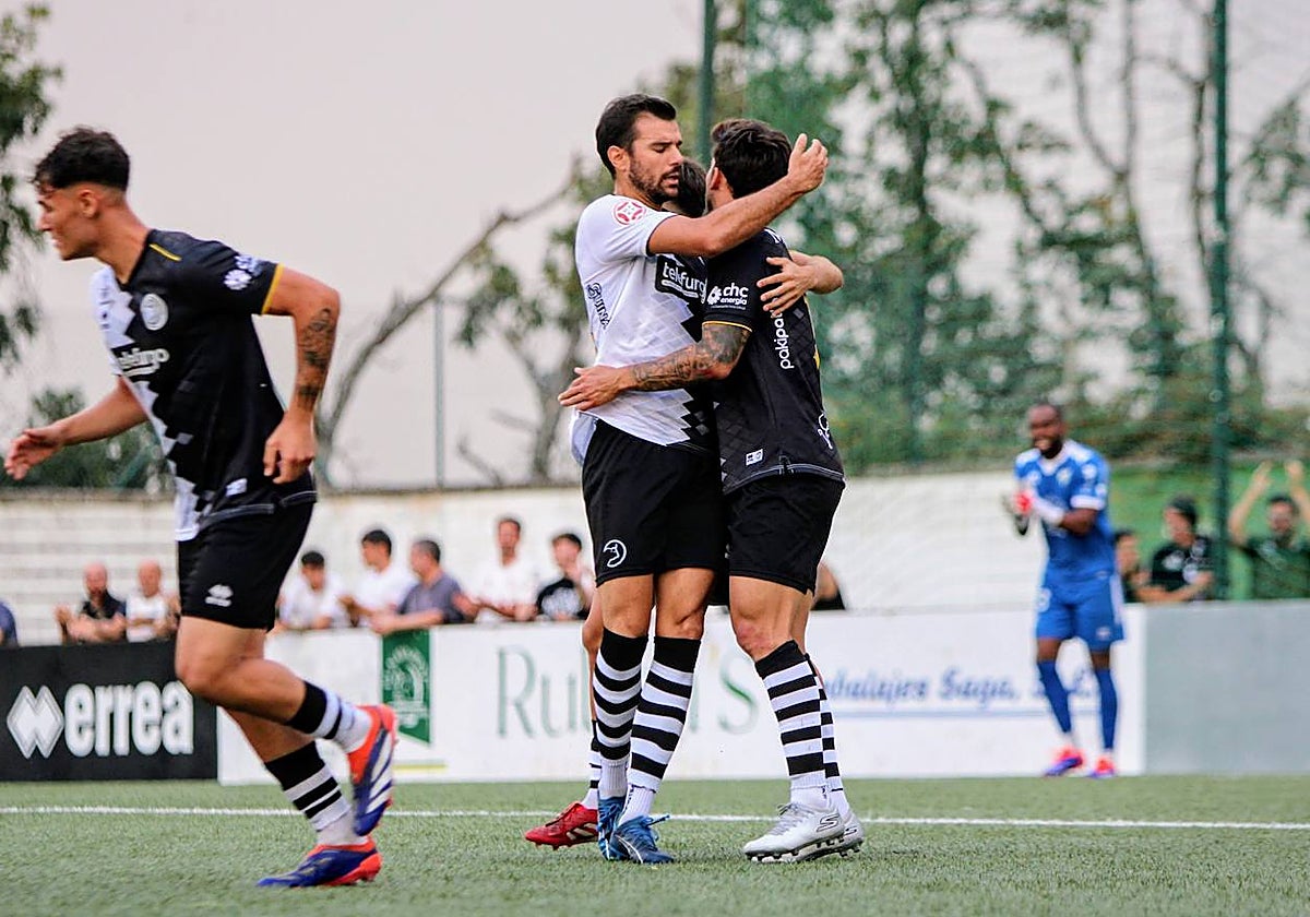 El Guijuelo merece más, pero será Unionistas quién dispute la final regional de la Copa RFEF (1-1)