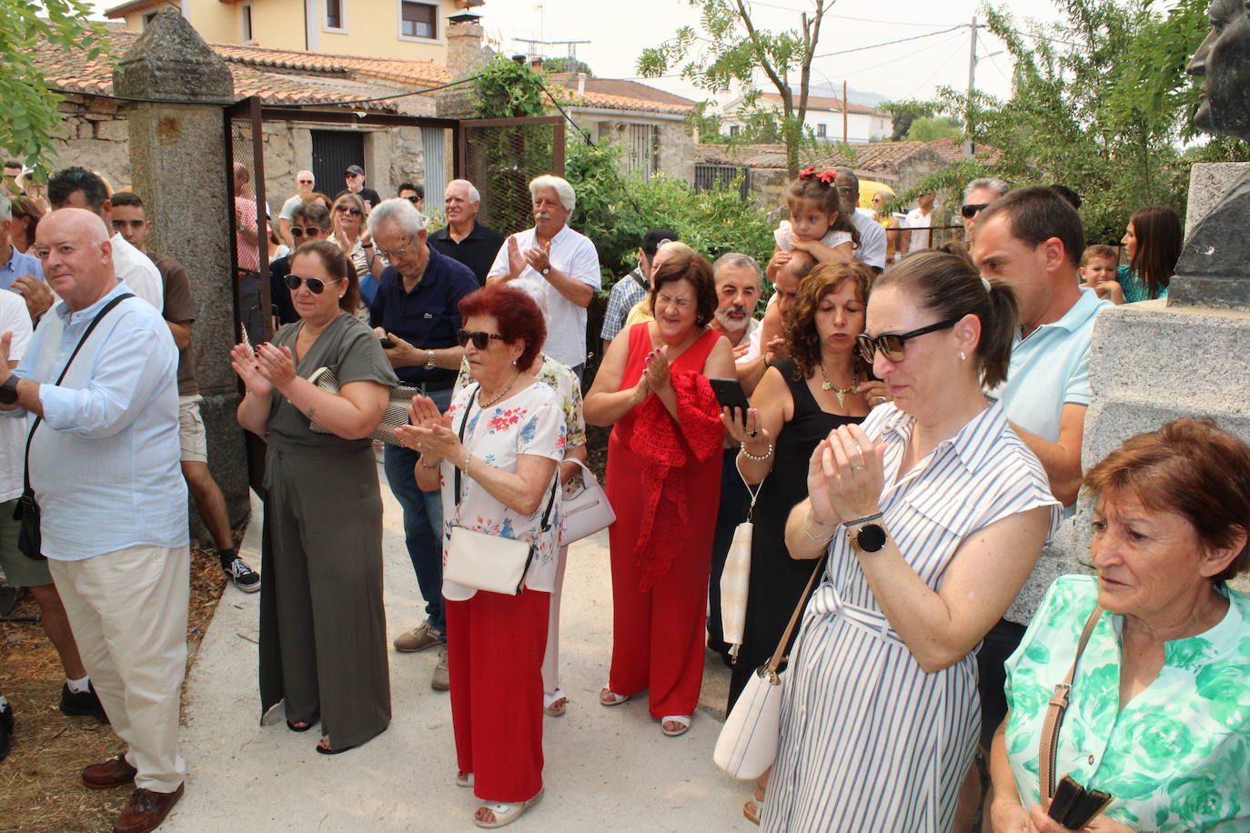 Fin de fiesta con homenaje y relevo en la Hermandad de San Roque en Puente del Congosto