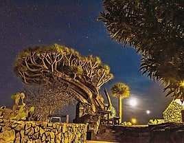 La pasada conjunción de la Luna, en este caso, únicamente con Venus.