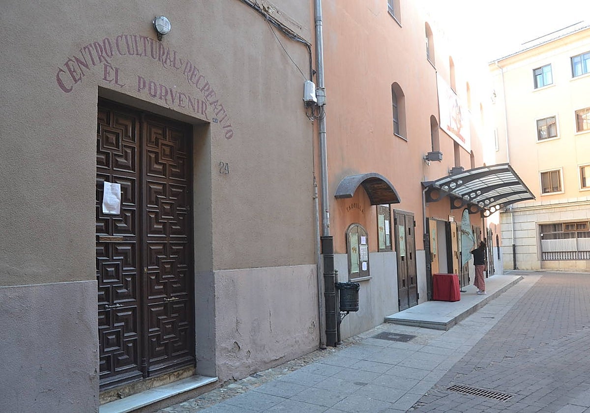 Exterior del edificio que podría adquirir el Ayuntamiento de Ciudad Rodrigo.