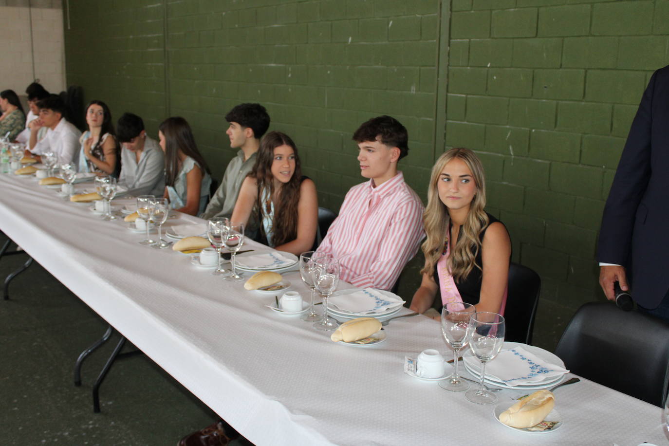 Guijuelo rinde homenaje a los mayores en el final de sus fiestas