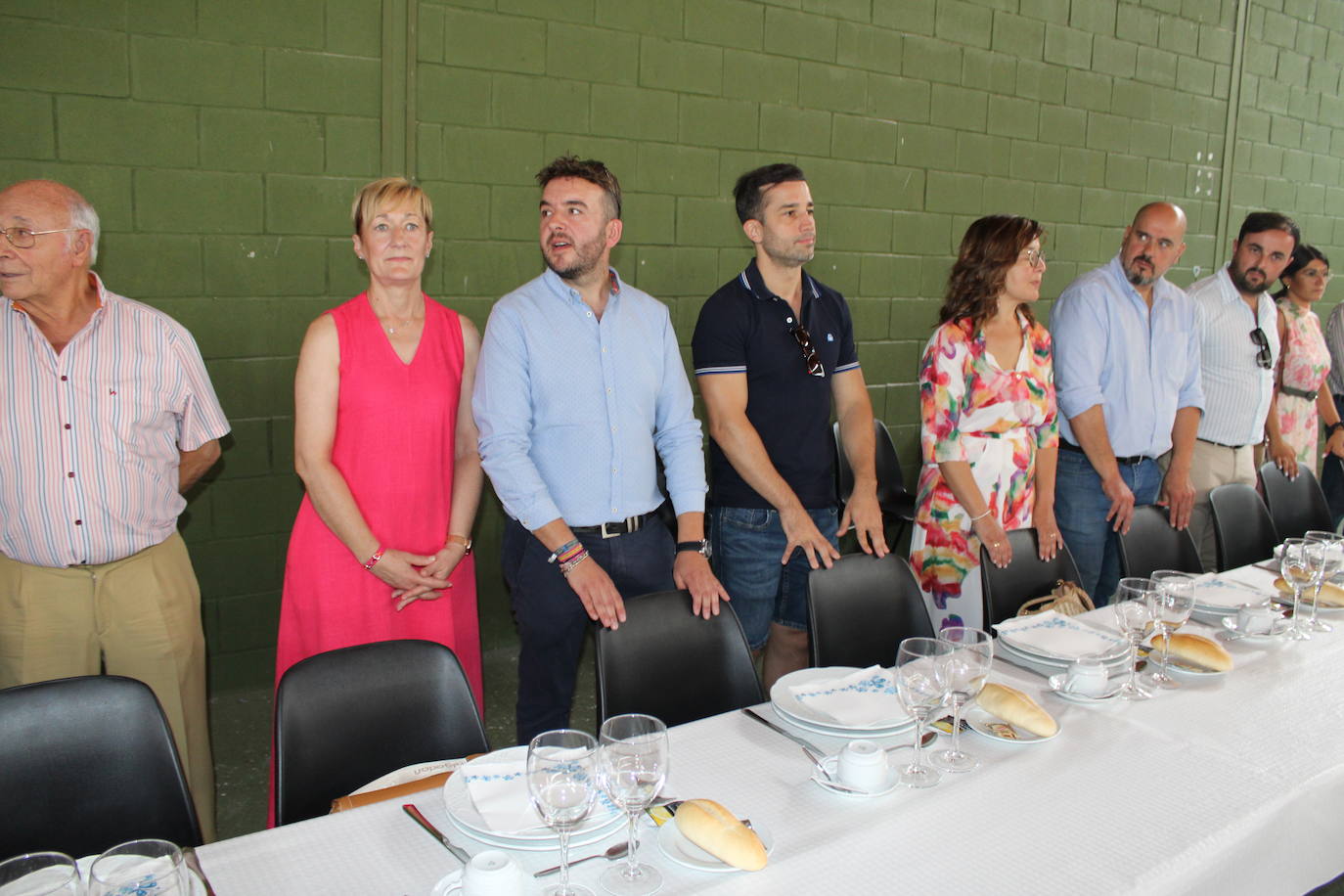 Guijuelo rinde homenaje a los mayores en el final de sus fiestas