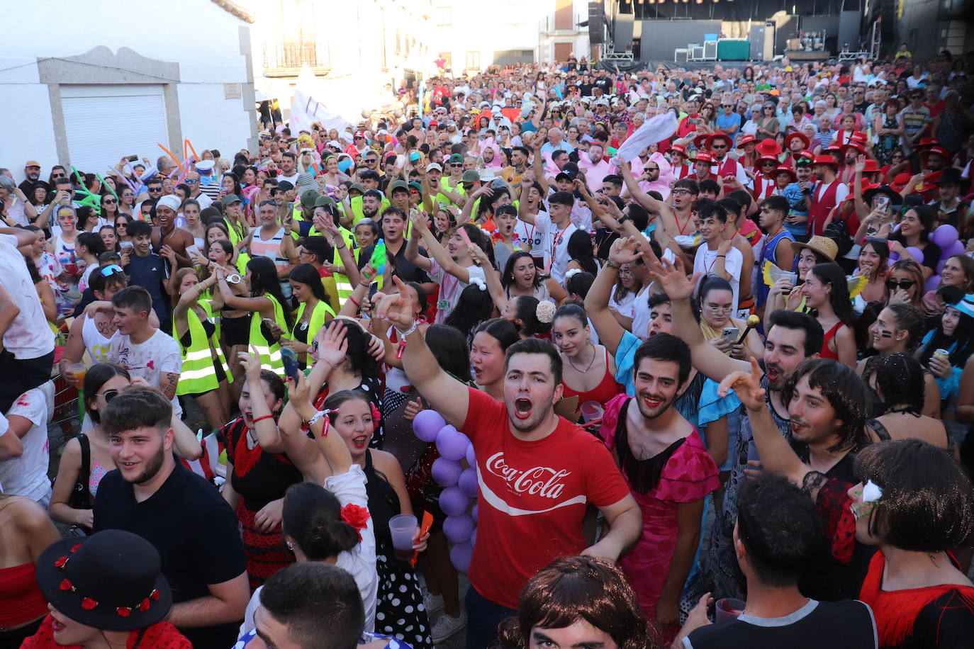 Concentración el día del chupinazo y pregón.