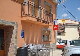 Imagen de la administración de lotería de Fuentelapeña, en la que se ha vendido uno de los boletos acertantes.