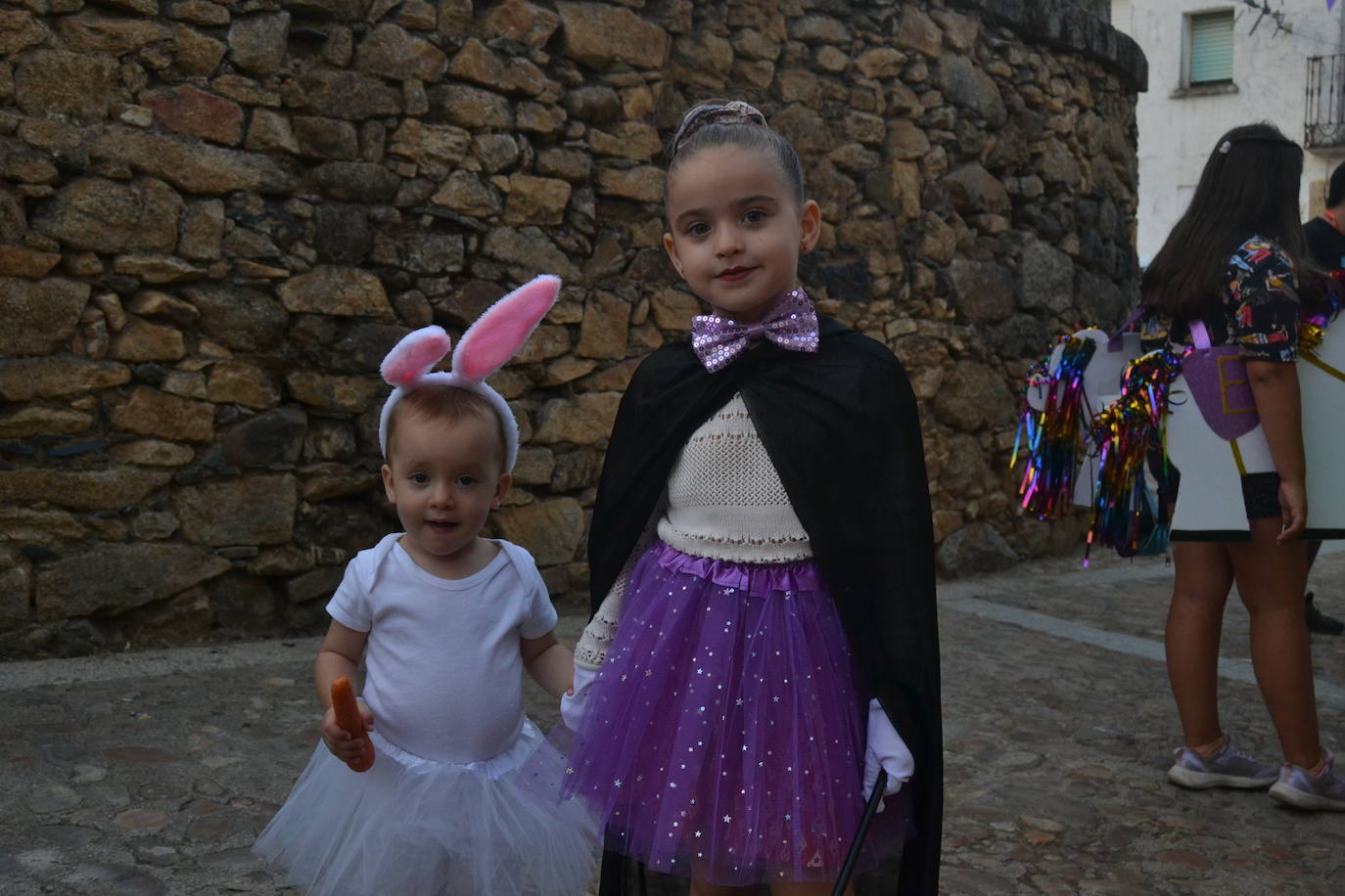 Los vecinos de El Cabaco, estrellas de las fiestas