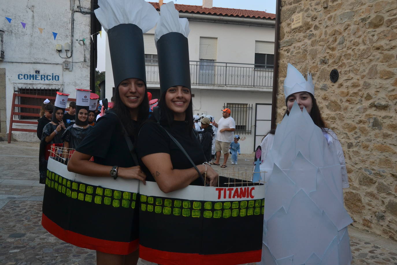 Los vecinos de El Cabaco, estrellas de las fiestas