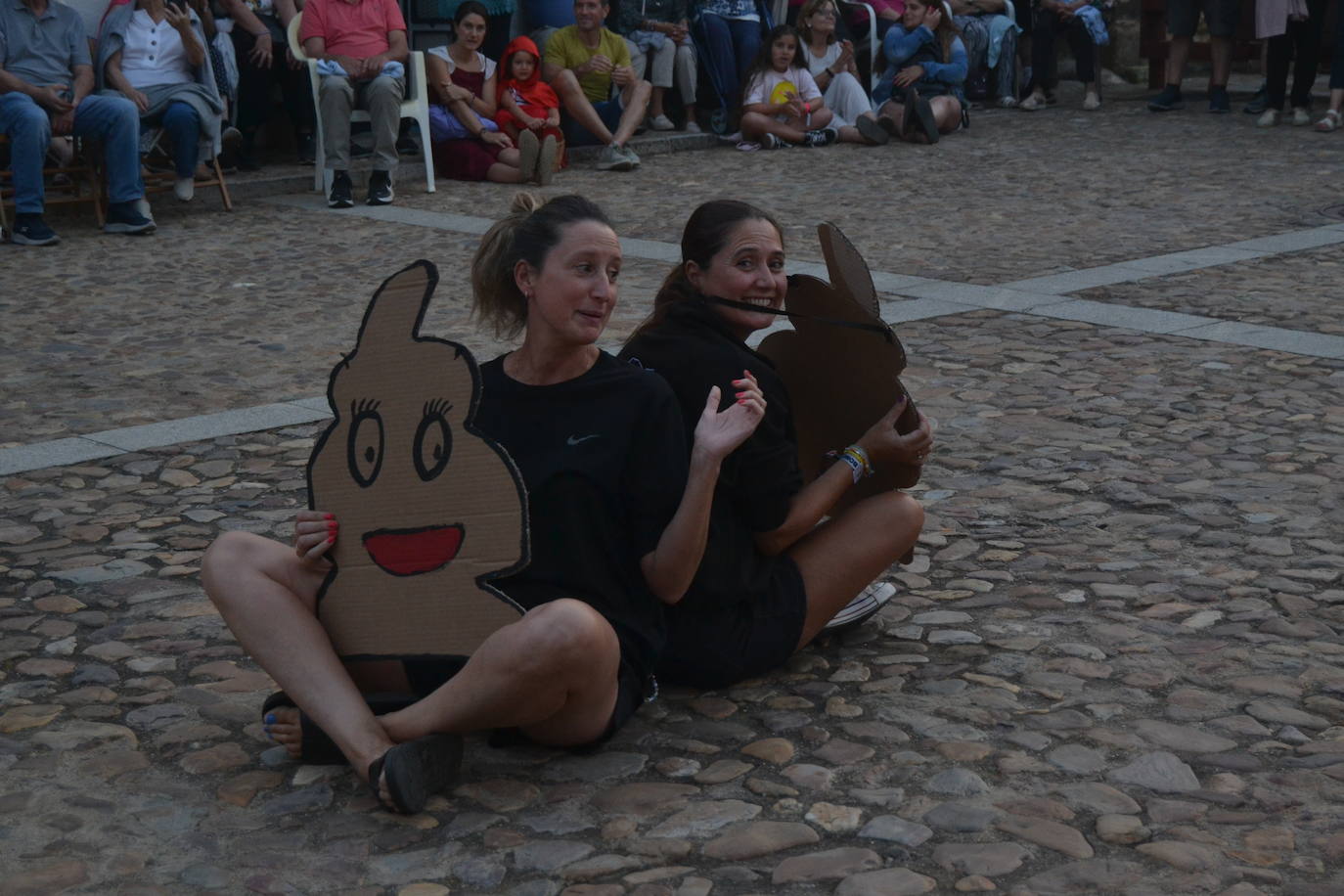 Los vecinos de El Cabaco, estrellas de las fiestas