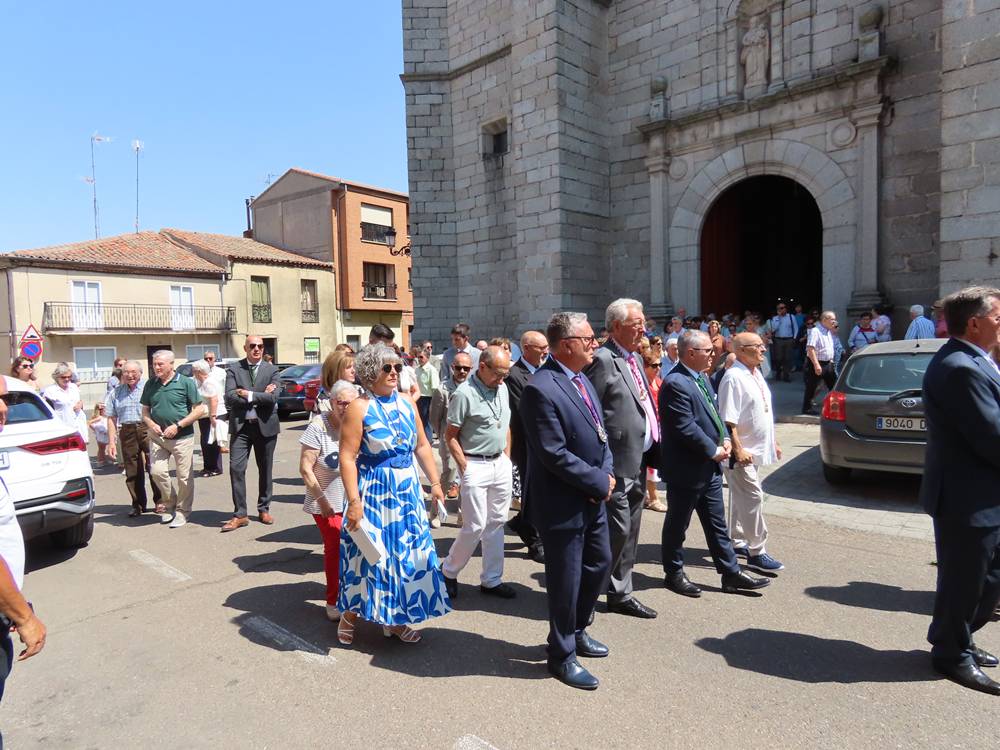 Himnos para Santa María Reina en Peñaranda de Bracamonte