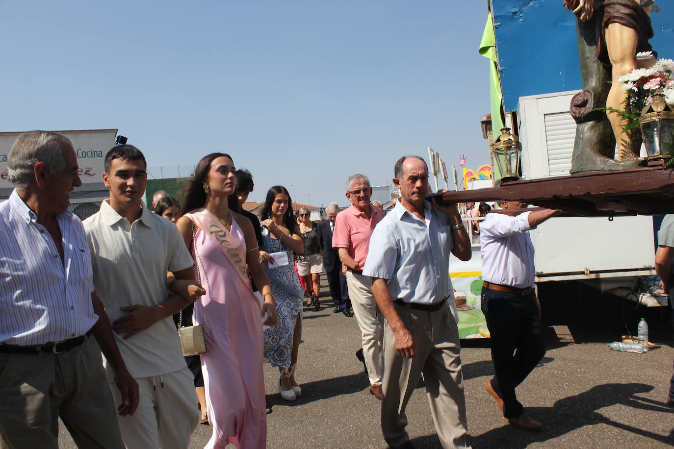 San Sebastián bendice a los vecinos de Cipérez