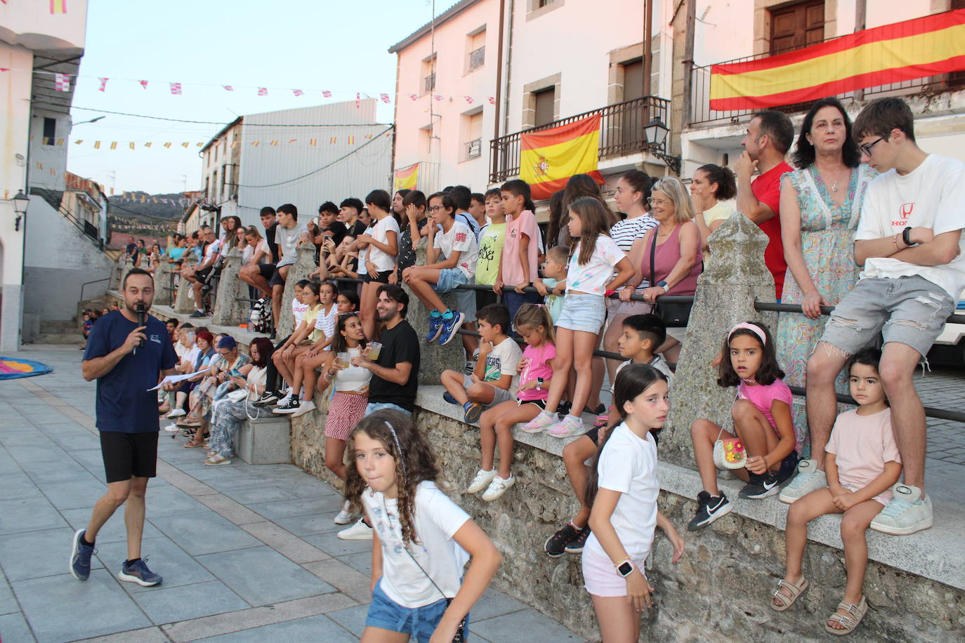 Las peñas disfrutan con las fiestas de Ledrada