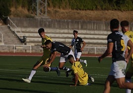 Imagen del choque que midió a Unionistas y Mérida en Las Pistas