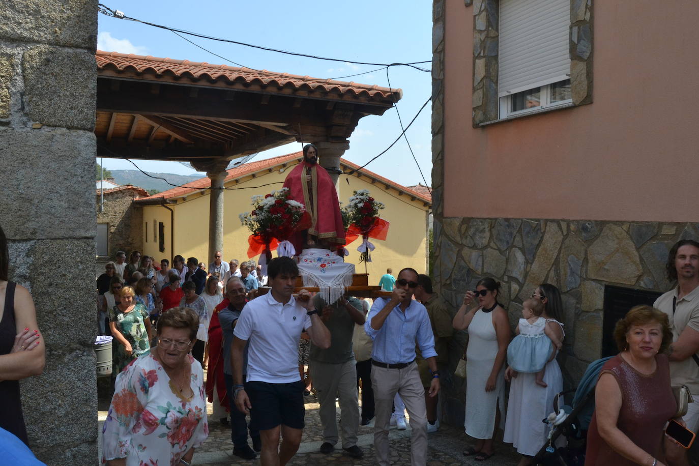 Tradición y fervor por San Juan Bautista en El Cabaco