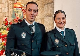 Alejandro Aparicio y Candelas De Dios, un matrimonio de policías locales de Béjar que salvaron la vida de un hombre que se ahogaba en un restaurante tras ingerir un alimento.