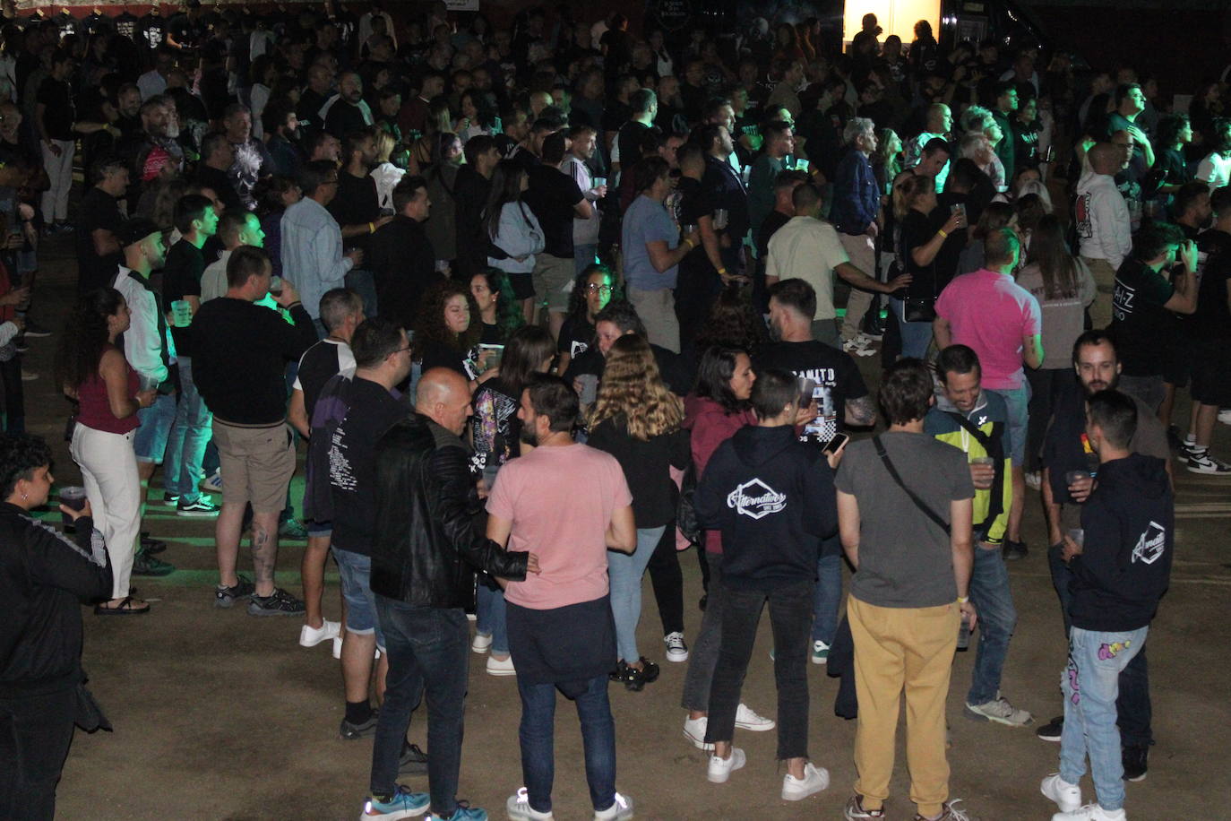 Los Santos disfruta de una completa noche de rock