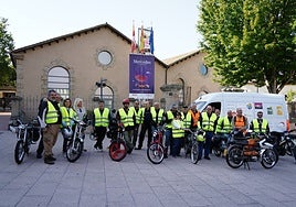 Los participantes en el VI raid solidario de Proyecto Hombre.