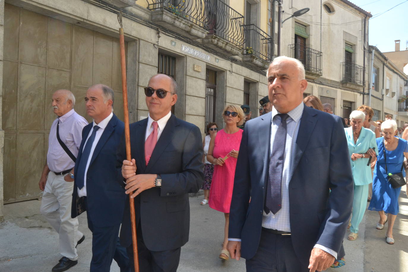 San Bartolo recibe el calor de los vecinos de Aldeadávila