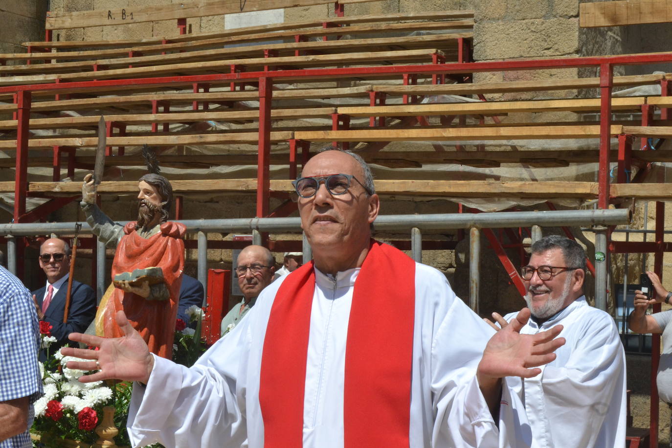 San Bartolo recibe el calor de los vecinos de Aldeadávila