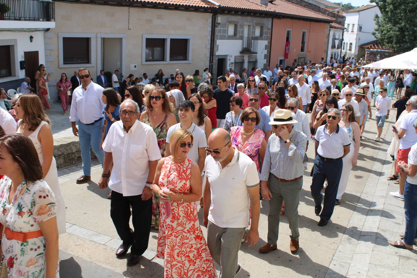 Los Santos acompaña a San Bartolo en el día grande de su fiesta