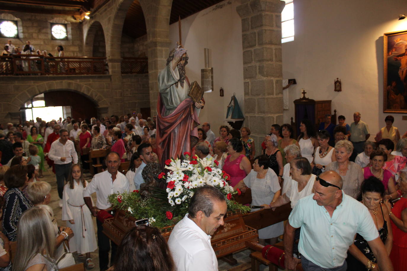 Los Santos acompaña a San Bartolo en el día grande de su fiesta