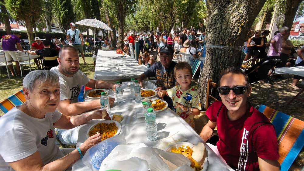 Una paella con sabor a compañía en Huerta