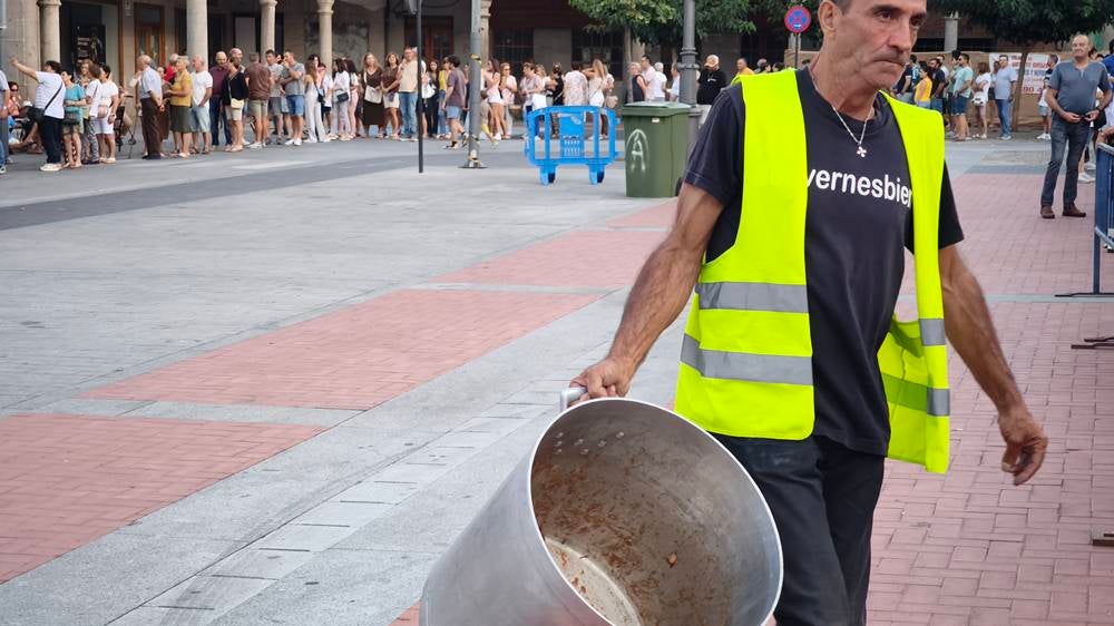 Carne de novillo para todos en las plazas de Peñaranda
