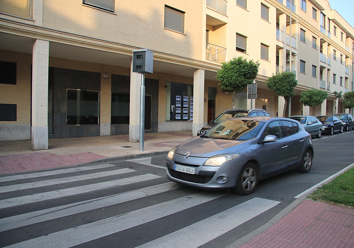 La caja del radar en la calle Gil de Hontañón.