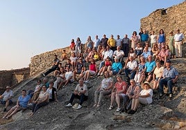 Concurso 'Así somos en mi pueblo': la peña de Guadramiro cargada de historia, simbolismo y horas de juegos