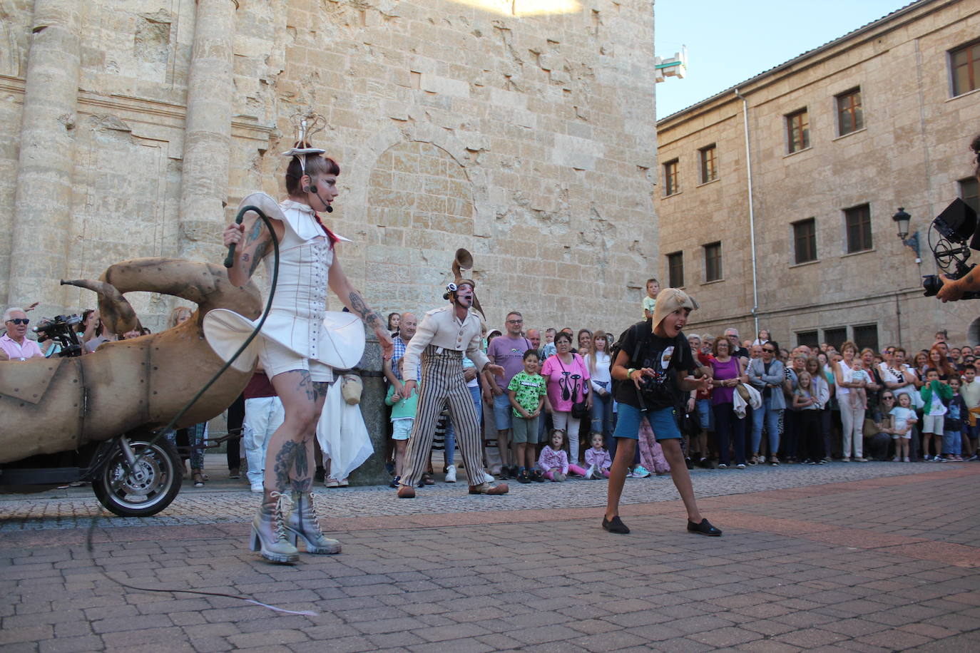 Penúltima jornada de la Feria de Teatro en Ciudad Rodrigo: dos estrenos absolutos e impronta internacional