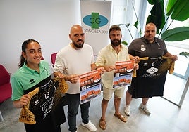 Leire, Martín Rechimón, Marco Sánchez y Sebas Elena, en la presentación.