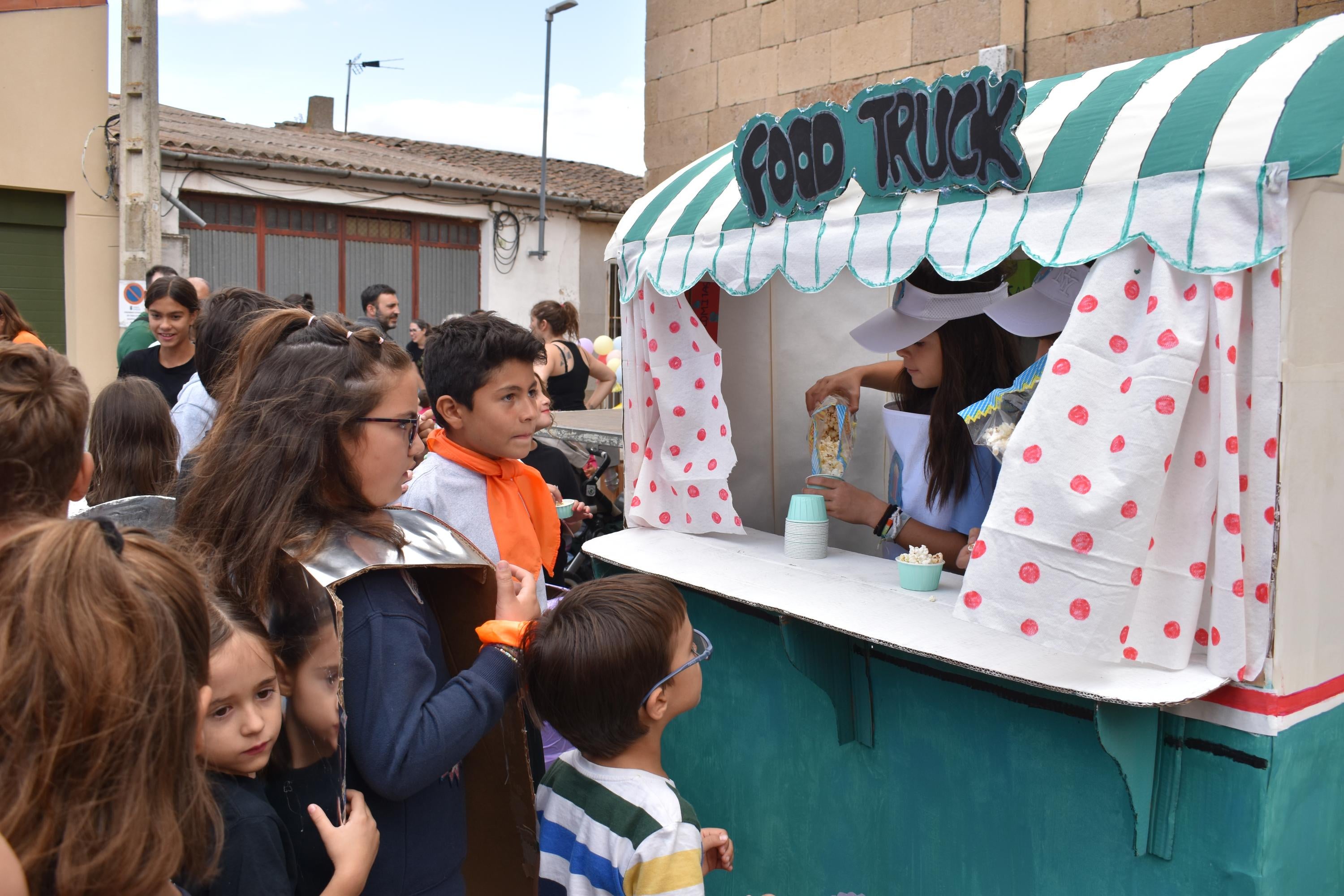 Color, originalidad y mucha diversión en La Vellés