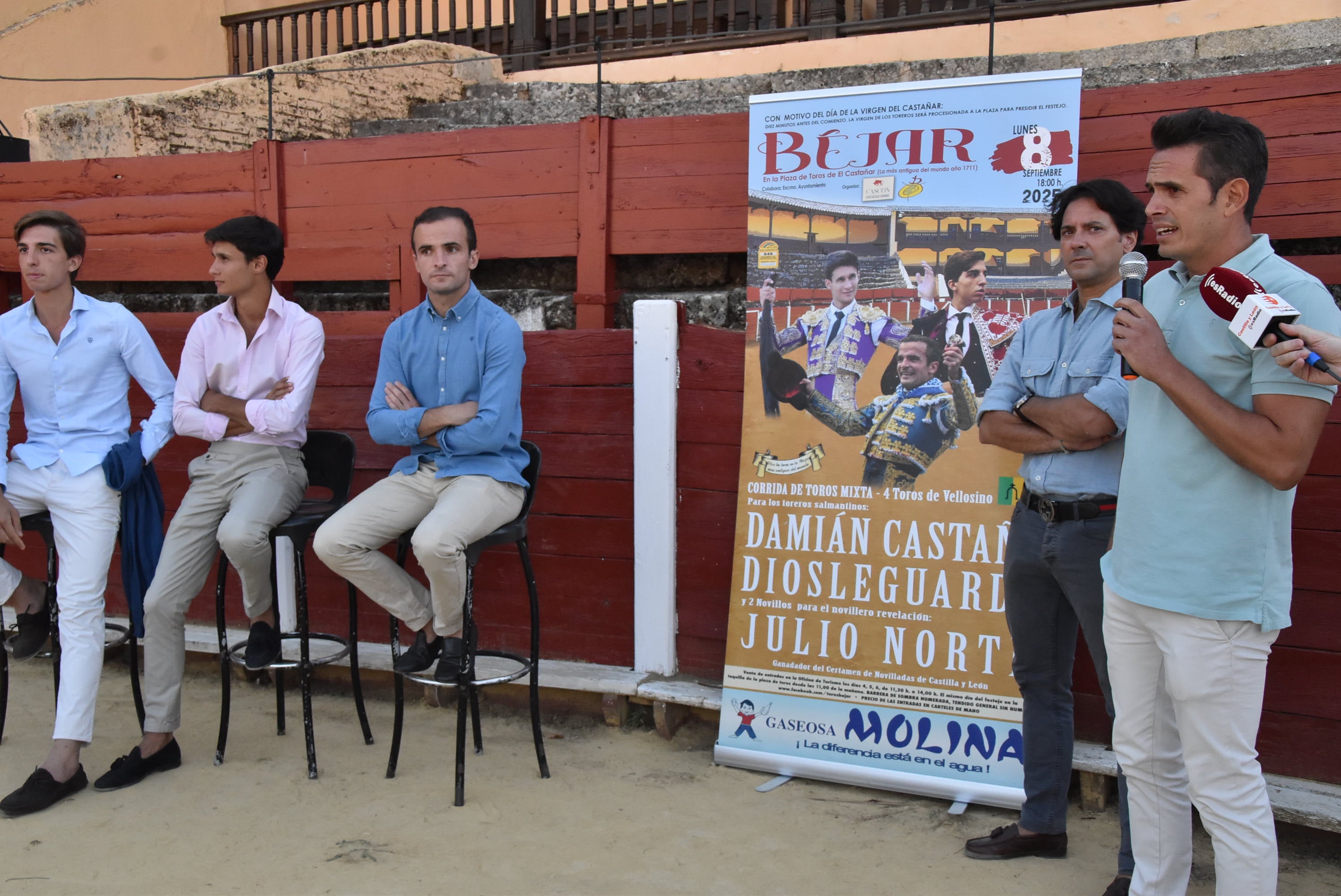 Damián Castaño, Manuel Diosleguarde y Julio Norte animan a los aficionados a llenar &quot;La Ancianita&quot; el día 8