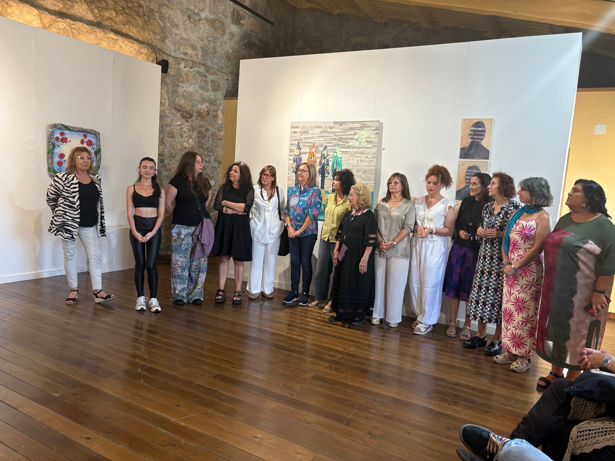17 artistas muestran sus obras en una exposición en Béjar
