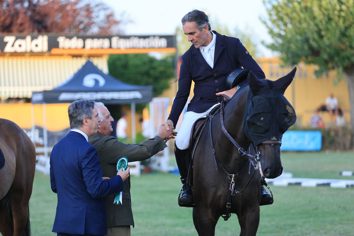 Ambientazo en la primera jornada de un concurso de saltos que enamora a Salamanca