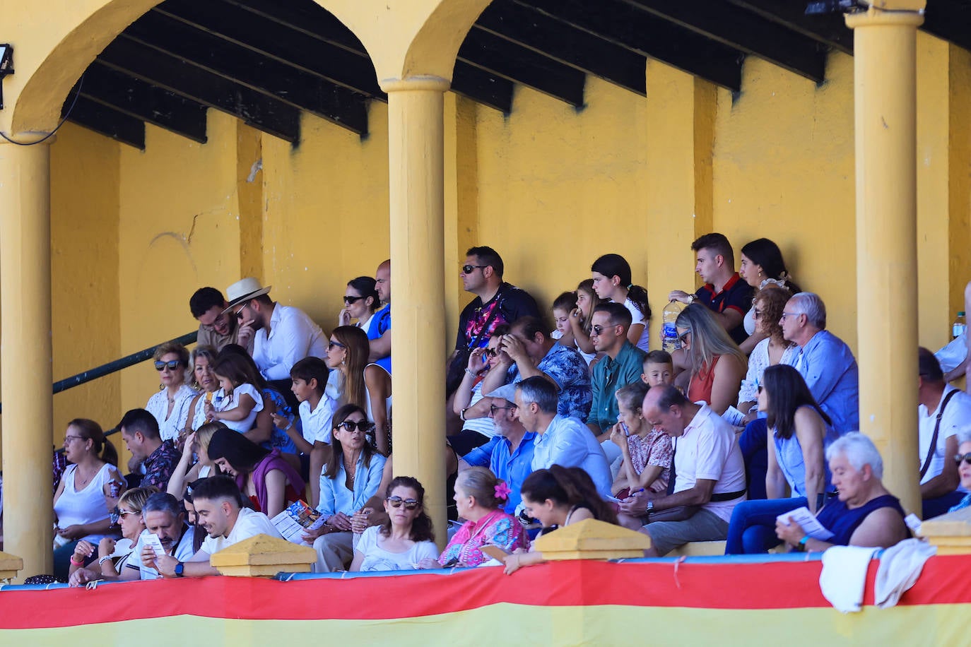 Ambientazo en la primera jornada de un concurso de saltos que enamora a Salamanca