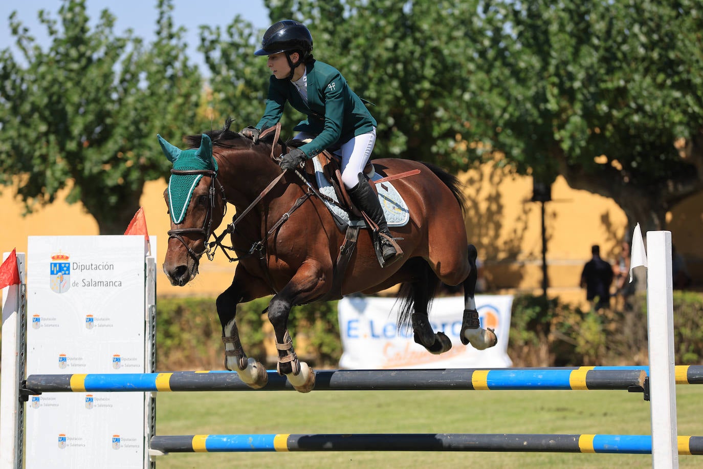 Ambientazo en la primera jornada de un concurso de saltos que enamora a Salamanca