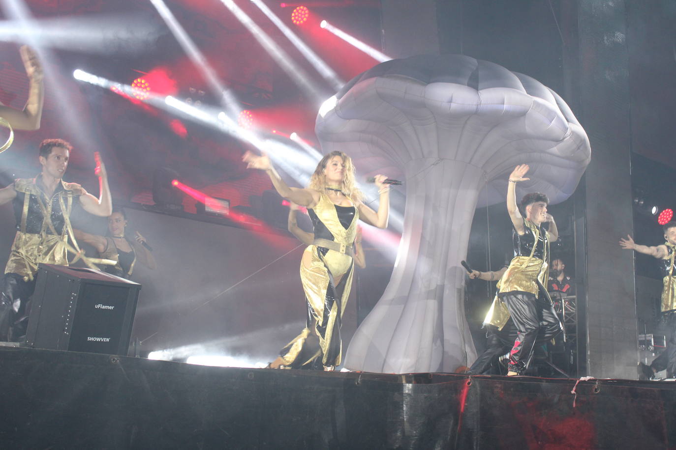 La Misión triunfa en la primera noche de verbena de las fiestas de Béjar